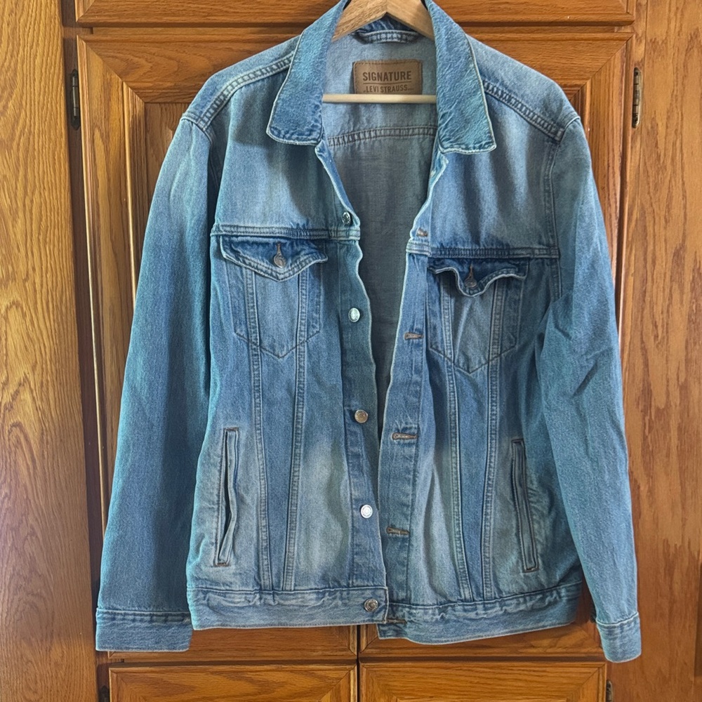 Signature by Levi Strauss Light Blue Denim Jacket